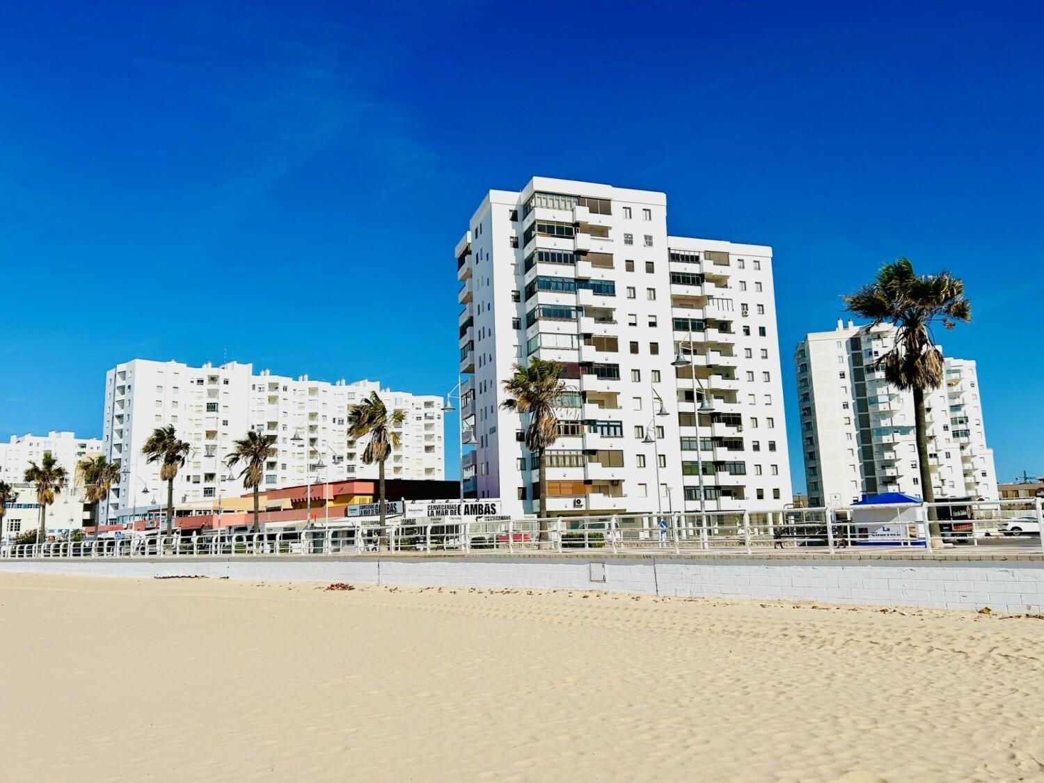 Gatu Arena " Preferente Mayores De 25 Anos Y Familias " El Puerto de Santa María Extérieur photo