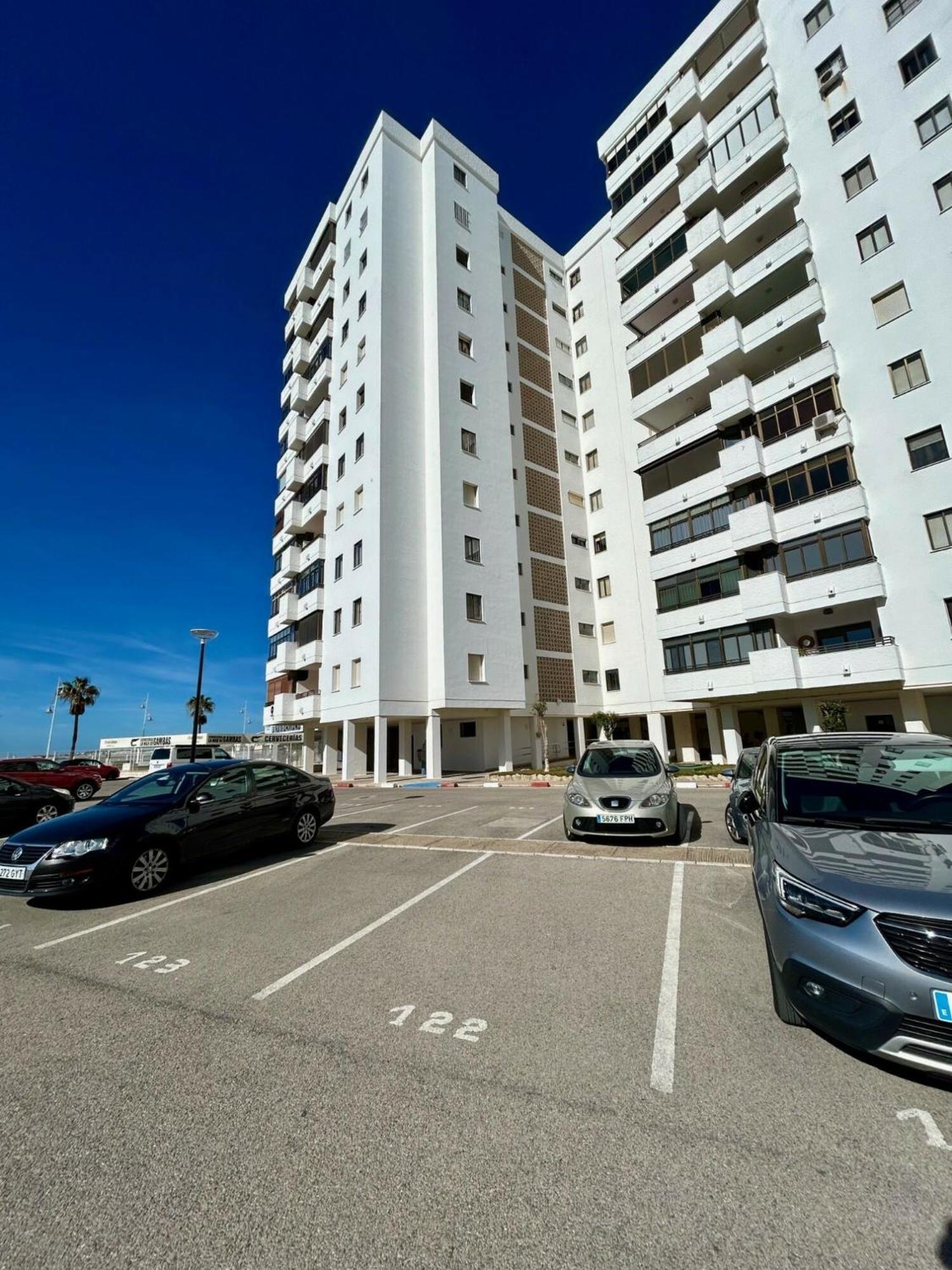 Gatu Arena " Preferente Mayores De 25 Anos Y Familias " El Puerto de Santa María Extérieur photo